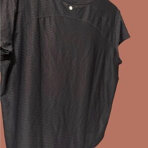 CAlia Pure Black Active Tee with Breathable Fabric